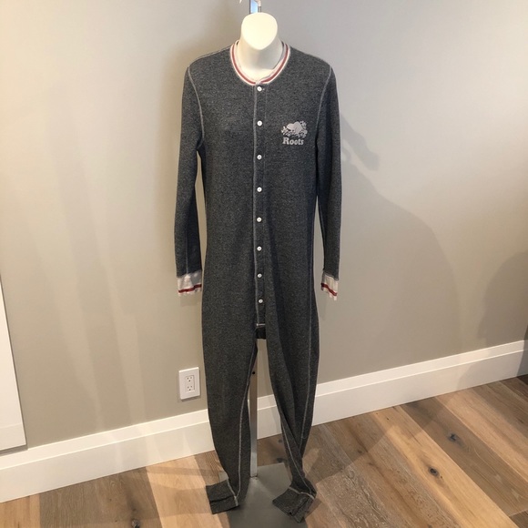 Roots - EUC Waffle Knit Onesie - Picture 5 of 10